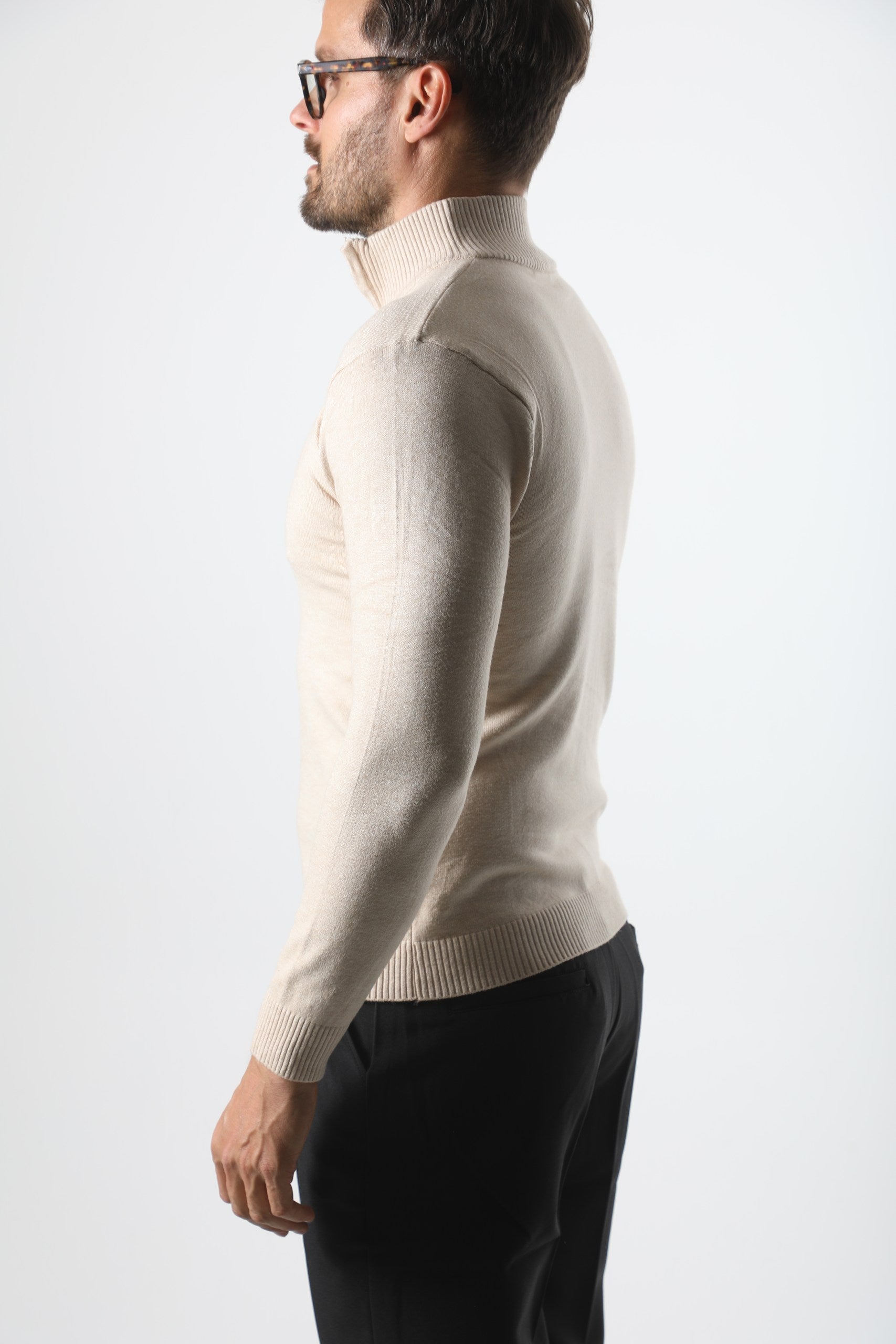 Classic Quarter Zip Sweater - Old Money Style Knit
